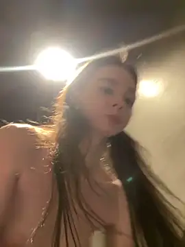 Ttixmila live sex cam