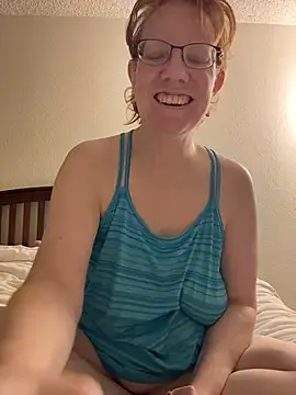 Lenaravenswood's cam snapshot