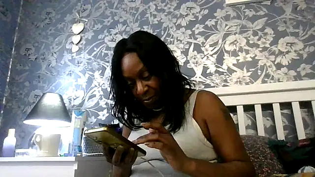 Ebony-SultryX's cam snapshot