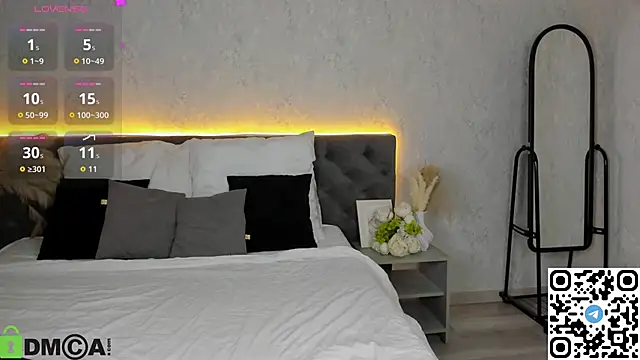 Michelle_Blond's cam snapshot