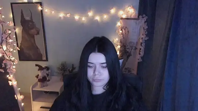 Mona_Esty's cam snapshot