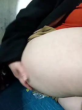 Mona8386's cam snapshot