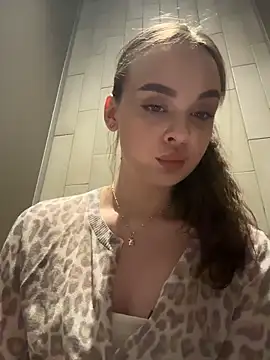 KristiRich's cam snapshot