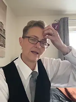 Curvy-Jinx's cam snapshot