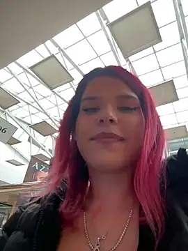 RiriRoseey live sex cam