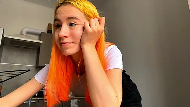 EmilyHein's cam snapshot