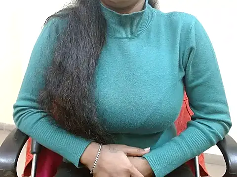 LovingPihu's cam snapshot