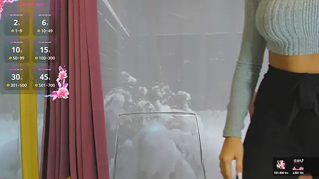 Sarabecker live sex cam