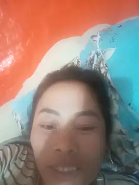 CoMay003's cam snapshot