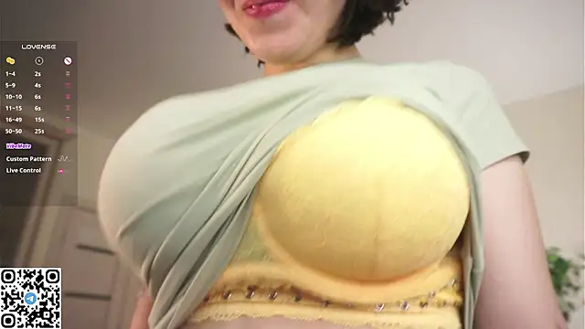 RoxannaCarver live sex cam