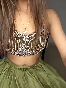 LOVELY_BABYJI's cam snapshot