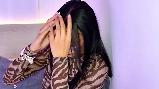 AliceeBloom's cam snapshot