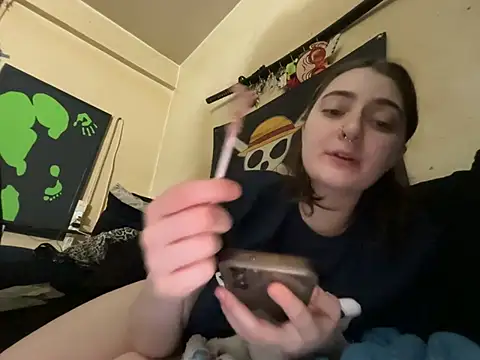 Snowbunnycake_131 live sex cam