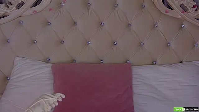 TinaBrook's cam snapshot