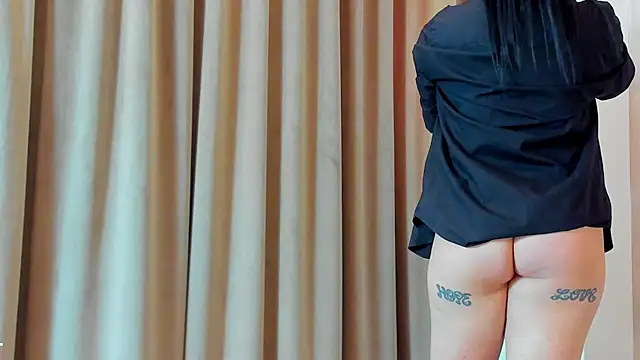 Ines_Nova's cam snapshot