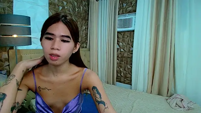 CandySweetCock live sex cam