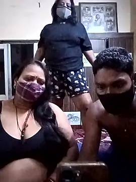 LoveOnStream's cam snapshot