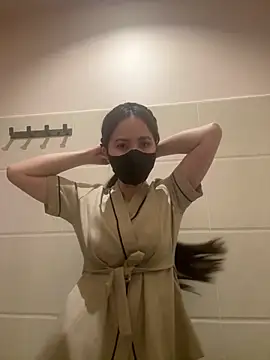 bi_biii live sex cam