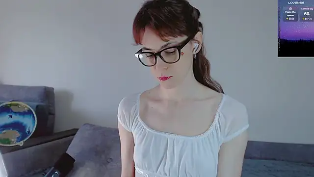 Amina_Barbarian's cam snapshot