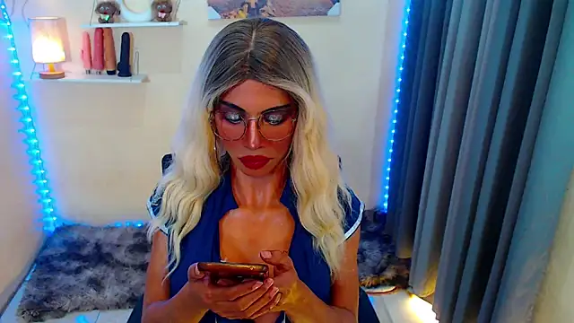 Sexyshamara's cam snapshot