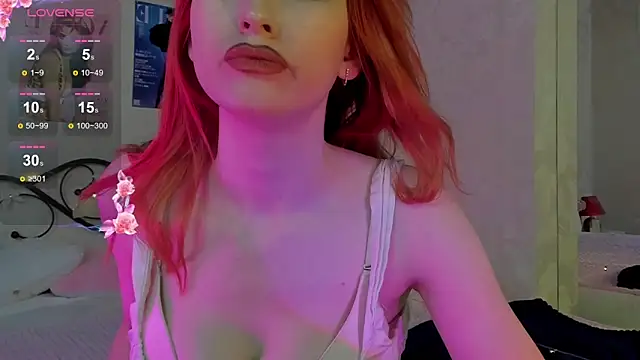 LovelytLuna's cam snapshot