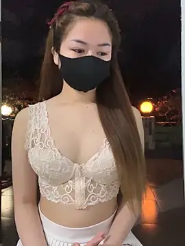 BabyThree_'s cam snapshot