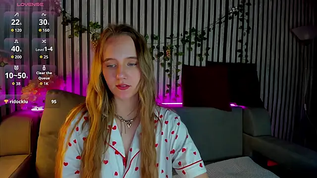 Casey_Sweeet's cam snapshot