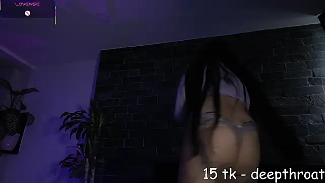 Jade_pleasure_'s cam snapshot