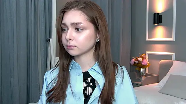 NatalieCroft's cam snapshot