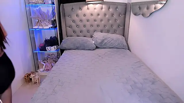 Lars_empress's cam snapshot