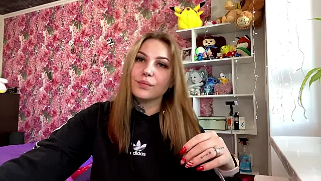 TraciBallena's cam snapshot