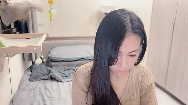 BabyOneDaily's cam snapshot