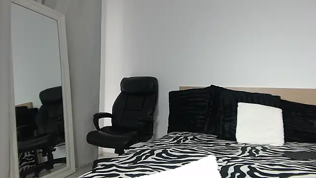 Layla23a's cam snapshot