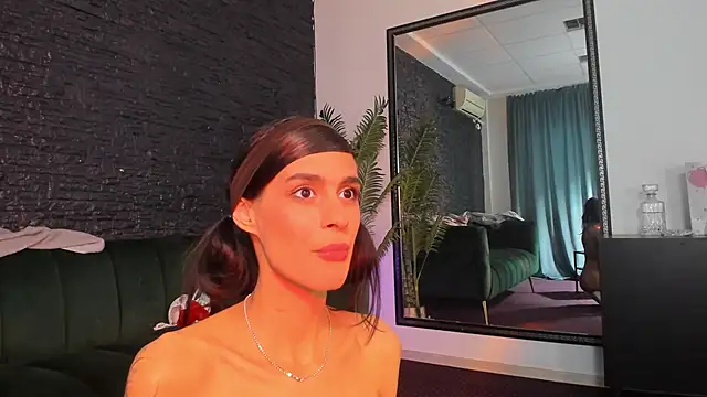 MaddyExposedd's cam snapshot