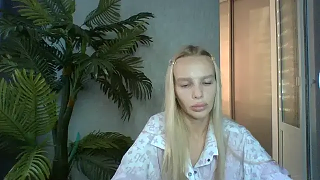 Melrissa's cam snapshot