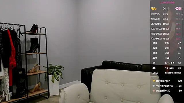 Ella_Sea's cam snapshot