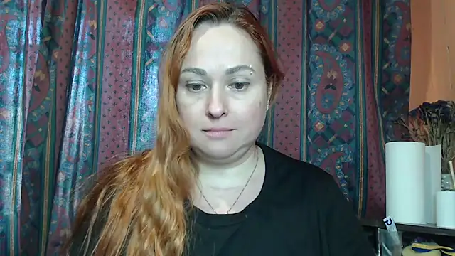 Foxy_Kate3333's cam snapshot