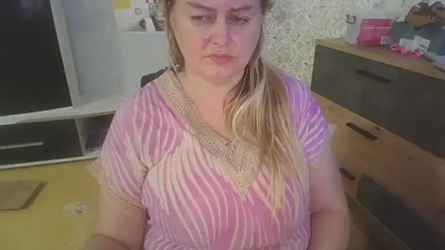 Meliss_Official9's cam snapshot