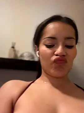 Risky_Workouts live sex cam