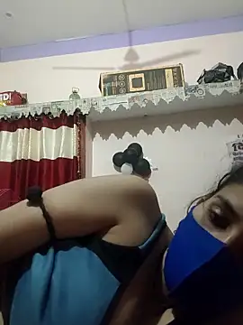 Maahi-Queen's cam snapshot