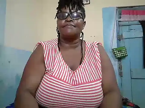 sexy_bigboobss's cam snapshot