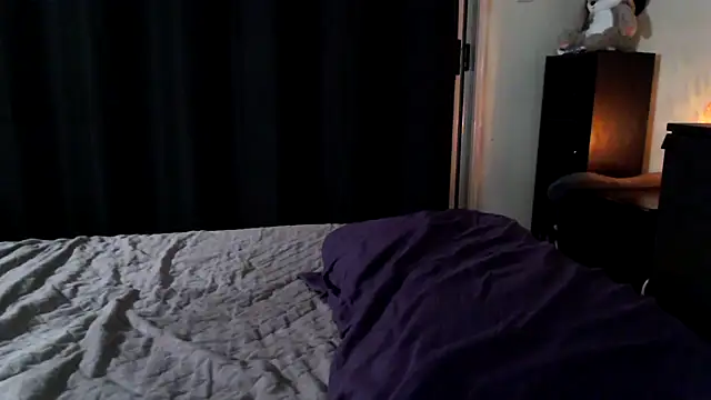 AussieKittyPurr's cam snapshot