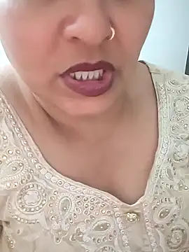 angel_ridhi's cam snapshot