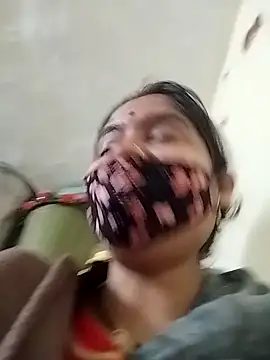 kaamuk_madhu's cam snapshot