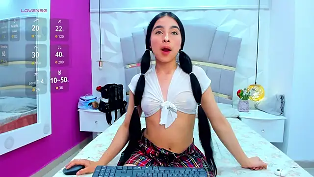 CandySays's cam snapshot