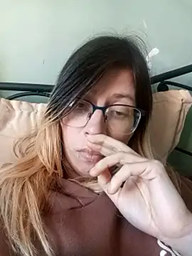 StaceyBlond's cam snapshot