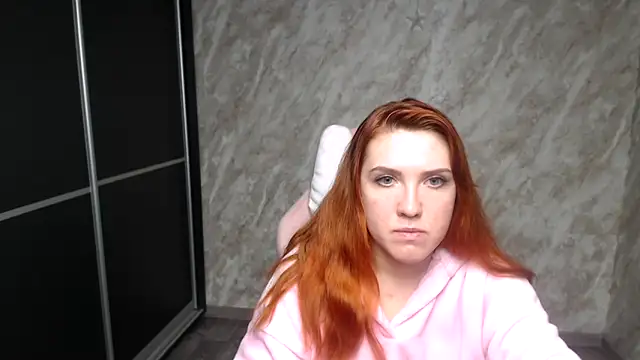 Reginasmilee's cam snapshot