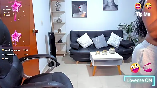 Alison_Lemos's cam snapshot