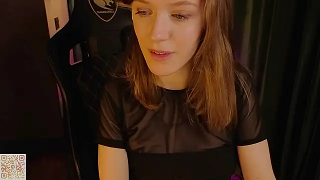 emmasday's cam snapshot