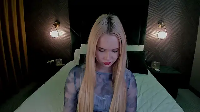 NicoletaCooper's cam snapshot